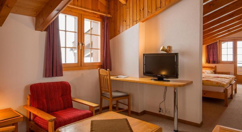 Familienhotel Garni Sporting Bettmeralp Chambre photo