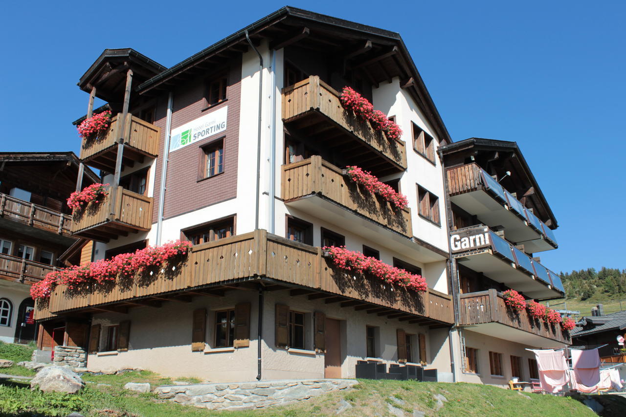 Familienhotel Garni Sporting Bettmeralp Extérieur photo